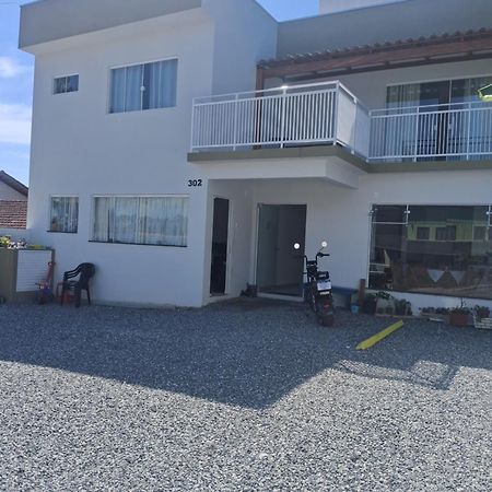 Pousada Casa Da Amizade 佩尼亚 外观 照片