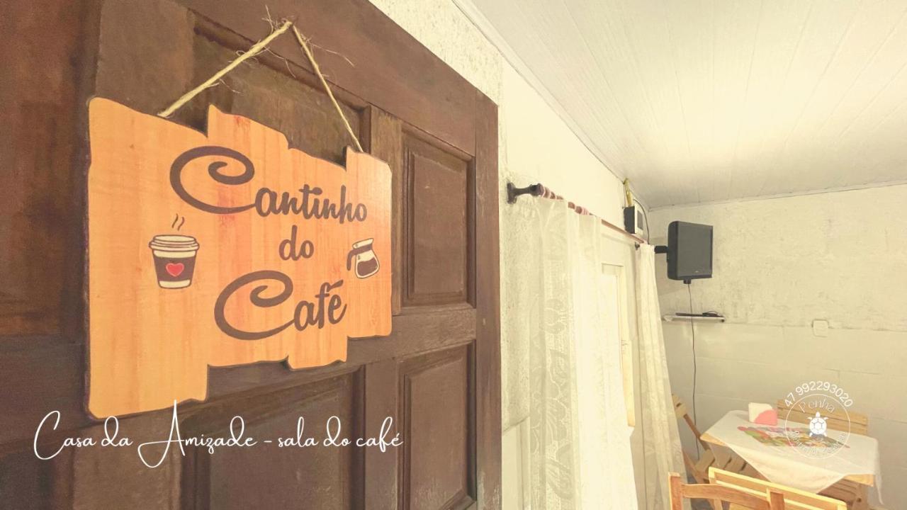 Pousada Casa Da Amizade 佩尼亚 外观 照片